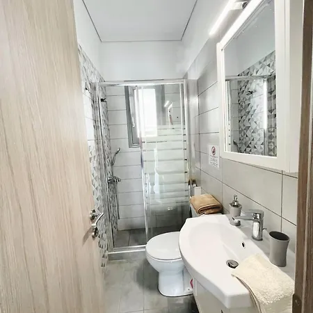 Blueline Apartment 3 Loutraki  Exterior photo